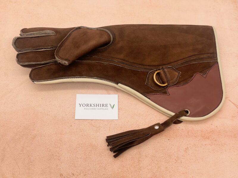 B-STOCK Eagle Glove - Right Handed